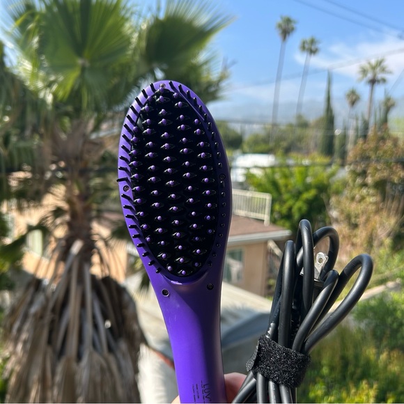 The LUV straightening Brush - purple - Picture 2 of 7
